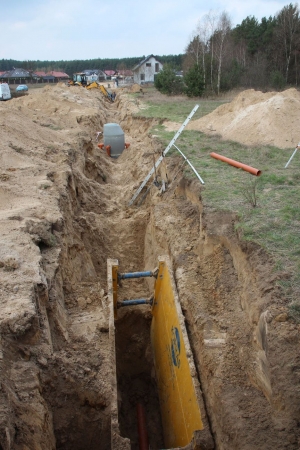 Budowa sieci wodociągowej i sieci kanalizacji sanitarnej w miejscowości Kobylanka.
